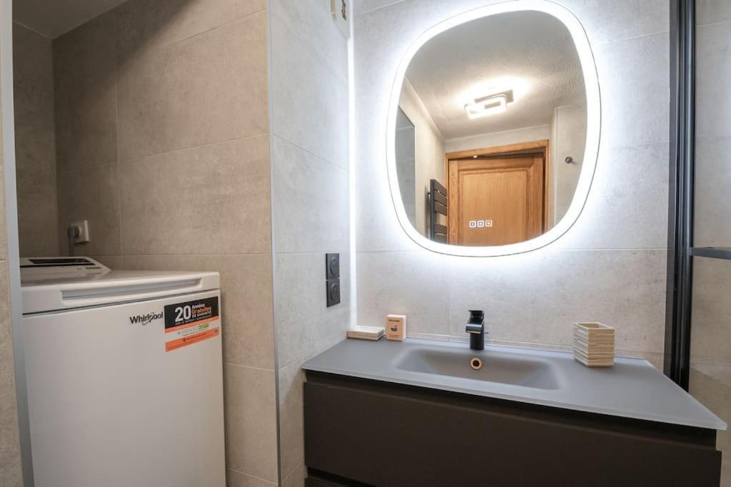 Bel Appartement Entier En Style Chalet A Шамони Екстериор снимка